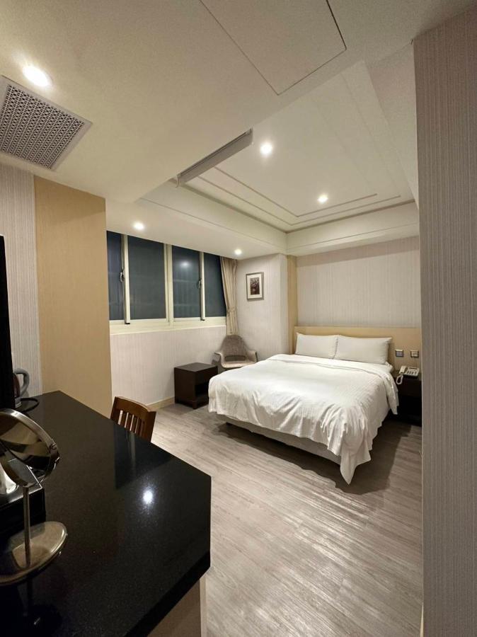 Link World Hotel Taipei Dış mekan fotoğraf